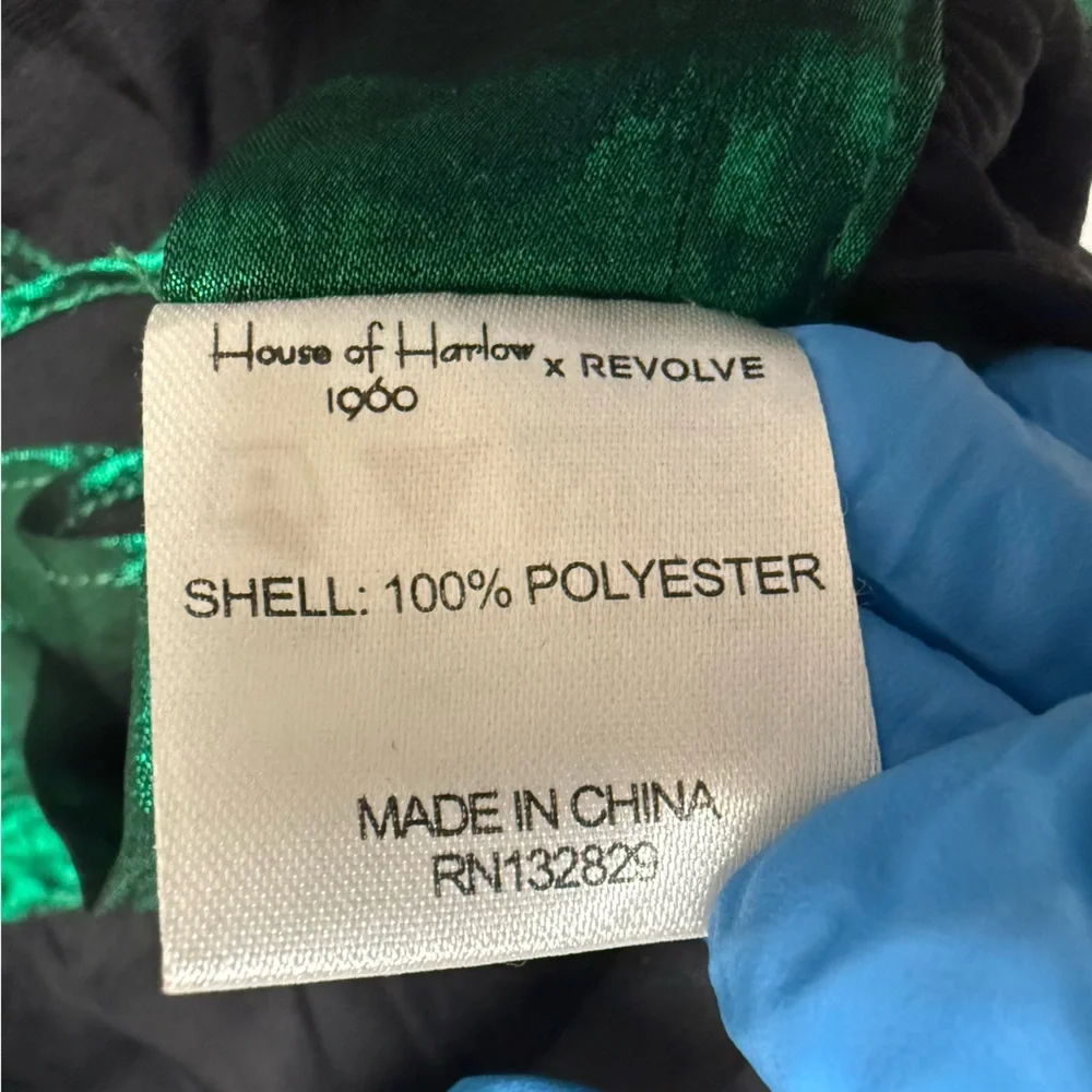 House of Harlow 1960 Revolve Azalea Shimmering Green Off-Shoulder Blouse 🟢 - Picture 6 of 8
